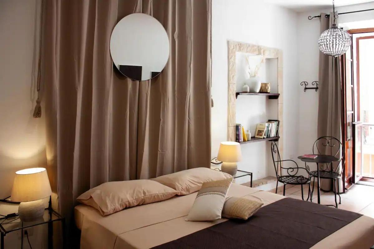 Castello'S Rooms Cagliari Exterior photo