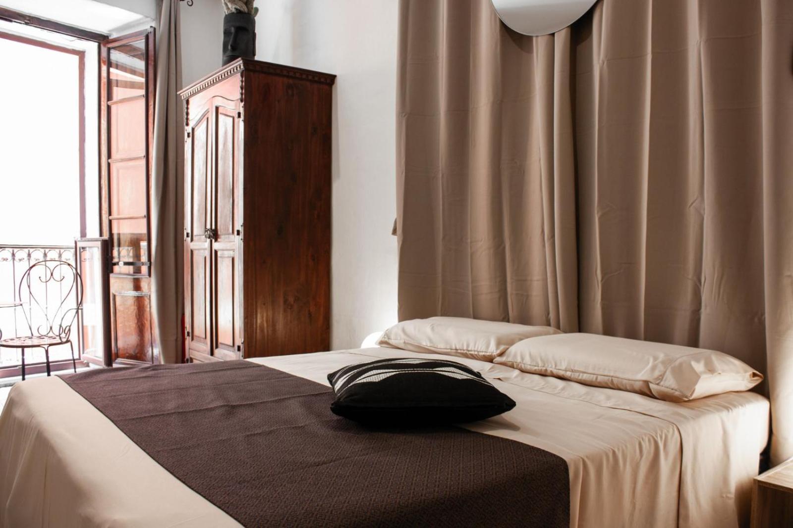 Castello'S Rooms Cagliari Exterior photo